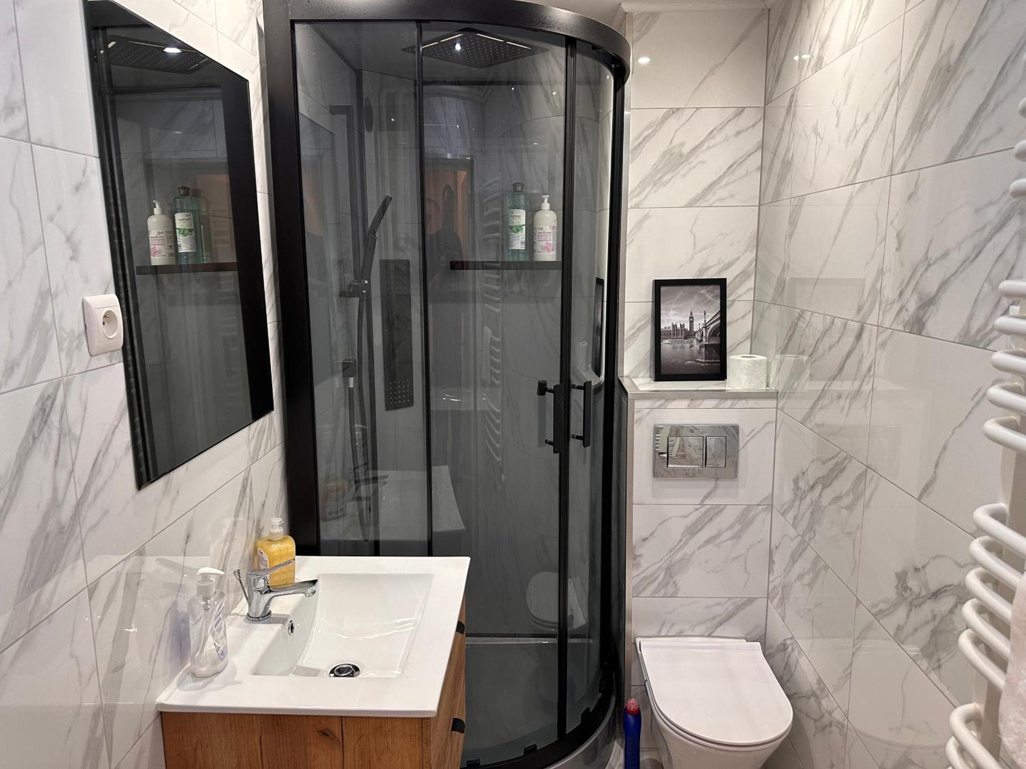 Apartamenty Ktw Central Station Katowice Bagian luar foto